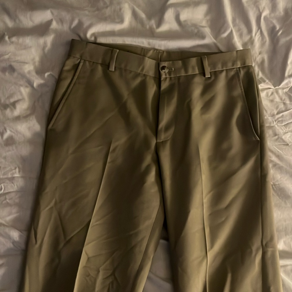 Van Huesen dress khakis